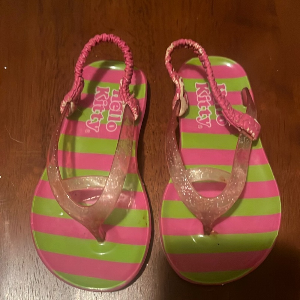 Hello kitty size 5 toddler girl sandals